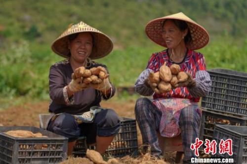 曬曬中國減貧成績單：這些變化你感受到了嗎？
