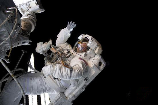 國際空間站擬2024“退休” NASA欲用商業(yè)軌道站替代