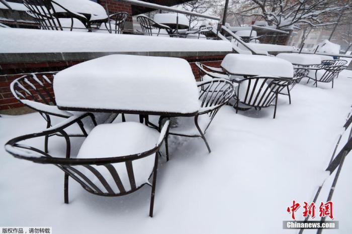 航班取消、事故頻發(fā)……暴風(fēng)雪持續(xù)襲擊美國各地