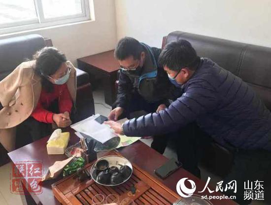山東：這個(gè)貧困村約定，疫情后“戰(zhàn)疫戰(zhàn)隊(duì)”變“戰(zhàn)貧戰(zhàn)隊(duì)”