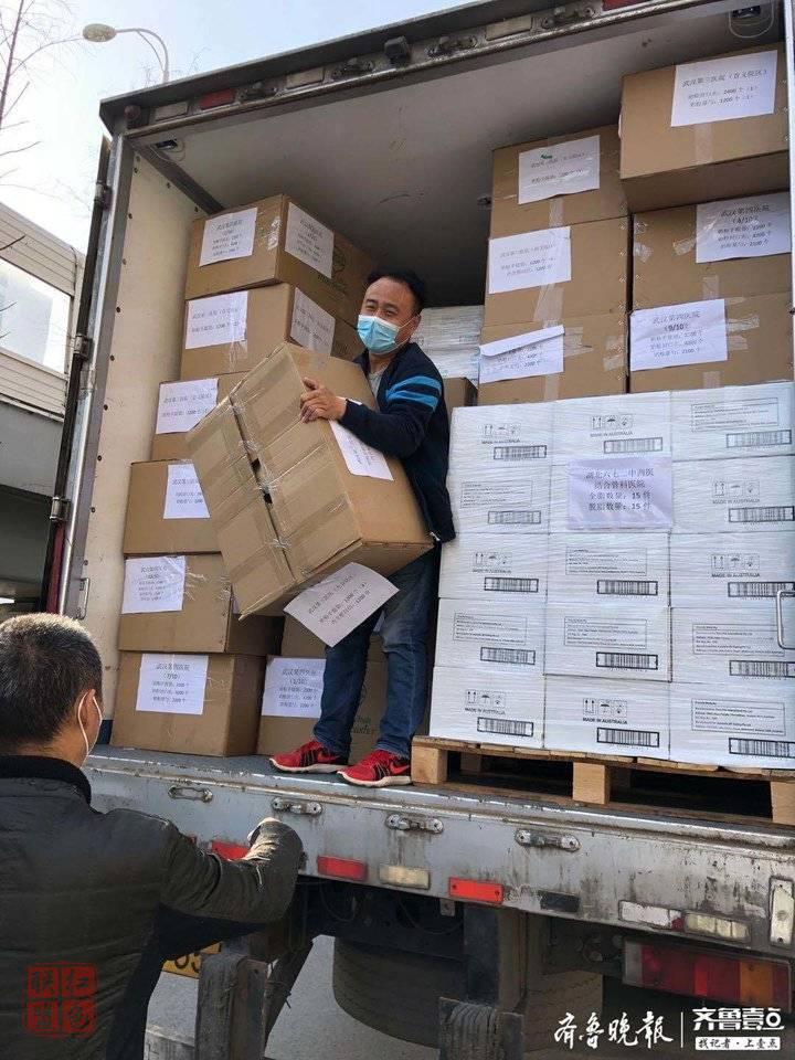 前線直擊|一人一車千里走單騎，聊城漢子的武漢支援記