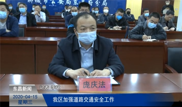 我區(qū)加強(qiáng)道路交通安全工作