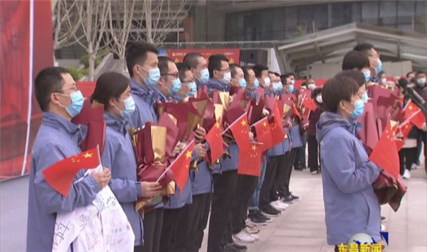 聊城首批24名援鄂醫(yī)療隊員凱旋  全城以最高禮遇迎接