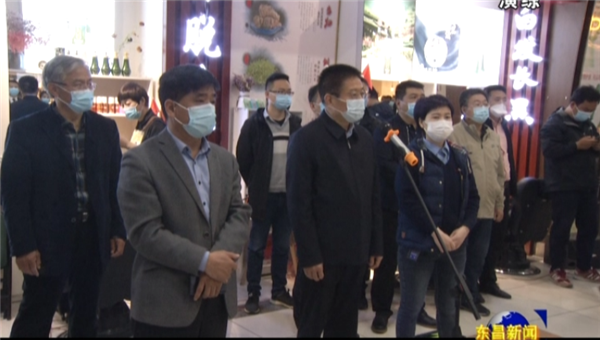 我區(qū)開展扶梯自動(dòng)人行道應(yīng)急救援演練
