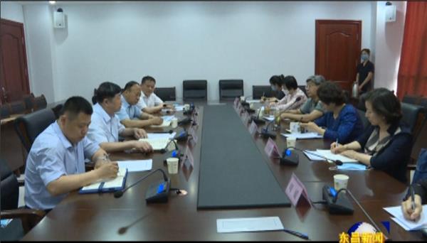 省工商聯(lián)調(diào)研組來(lái)我區(qū)調(diào)研“雙招雙引”工作
