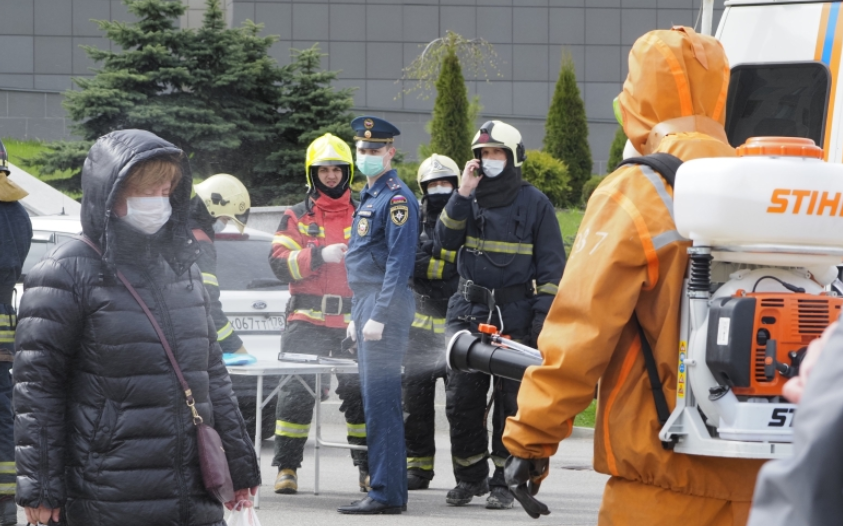 俄羅斯金礦現(xiàn)集體感染上千人新冠陽性 軍方介入隔離