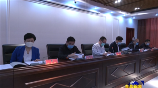 區(qū)政協(xié)十三屆十六次常委會(huì)議召開