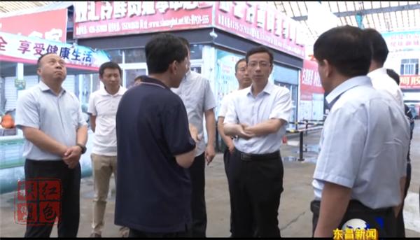 榮紅智督導檢查我區(qū)文明城市創(chuàng)建工作