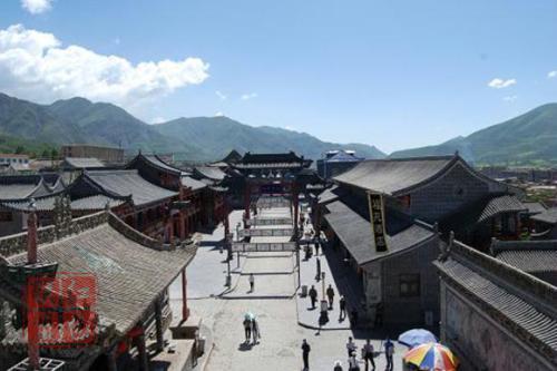 關(guān)心農(nóng)業(yè)、關(guān)愛(ài)農(nóng)民、關(guān)注農(nóng)村 第三屆中國(guó)農(nóng)民電影節(jié)振興鄉(xiāng)村影視文化產(chǎn)業(yè)論壇在駐馬店舉辦