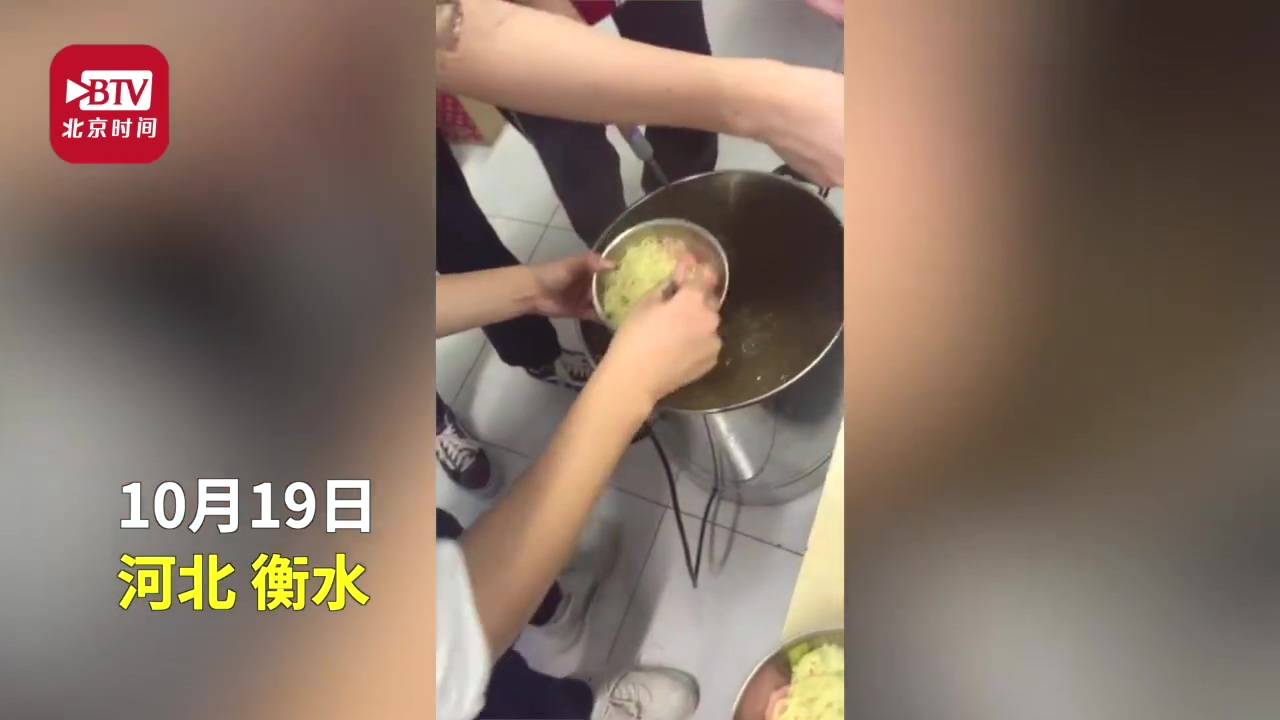 好暖！班主任給高三學生煮秋天第一碗麻辣燙：讓學生暖心暖胃生活有滋有味