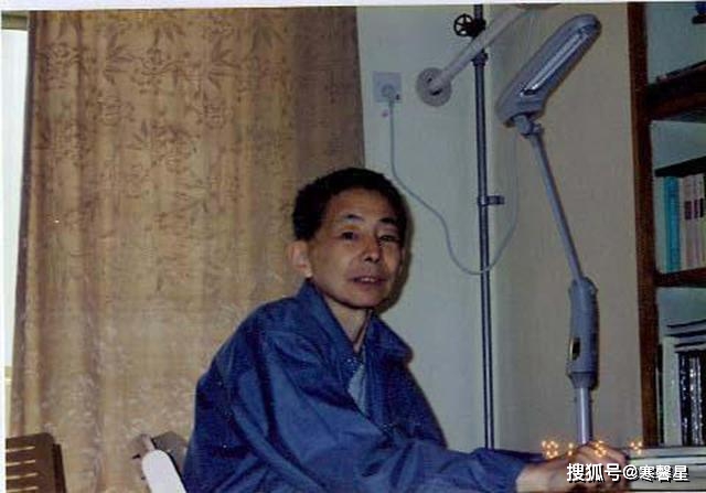 他的博士證編號001，北大第一位博士，終生未能評上博導(dǎo)