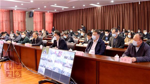 【深入學習貫徹黨的十九屆五中全會精神】學習貫徹黨的十九屆五中全會精神市委宣講團報告會舉行  孫玉臣作宣講報告 榮紅智主持