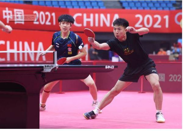 國(guó)乒熱身賽團(tuán)體開(kāi)戰(zhàn) 奧運(yùn)陣容獲兩連勝