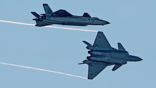 15架殲-20首次同框，展現(xiàn)人民空軍守衛(wèi)祖國藍(lán)天的決心信心