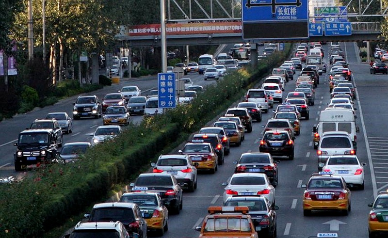 中秋節(jié)假期全國(guó)道路交通安全形勢(shì)平穩(wěn)
