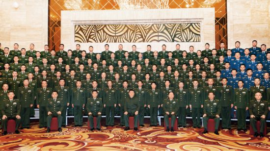 加強黨史軍史和光榮傳統(tǒng)教育 確保官兵永遠聽黨話、跟黨走