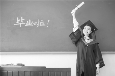 專碩學(xué)制“2變3”，給人才培養(yǎng)多點(diǎn)時間