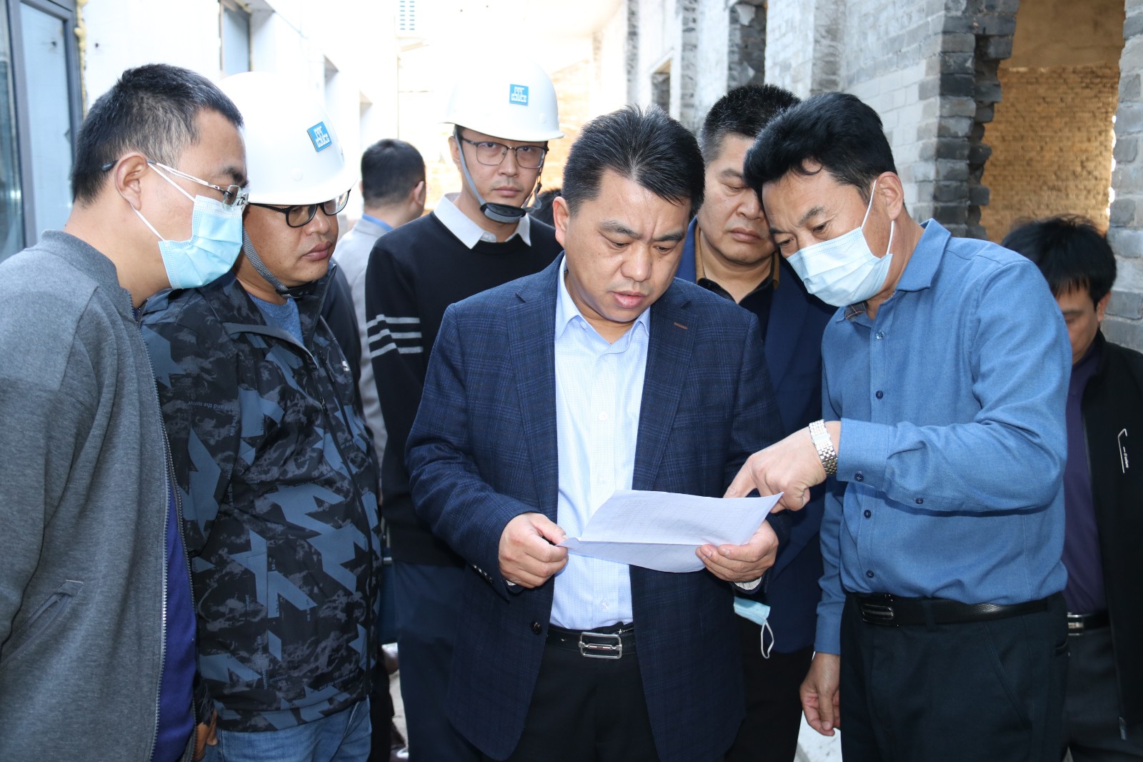 巴海峰督導(dǎo)調(diào)研歷史文化名城保護(hù)與整改工作