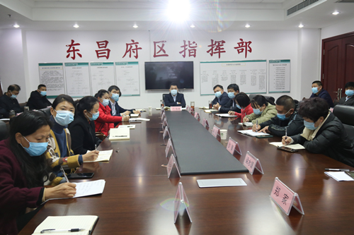 巴海峰主持召開專題會(huì)議安排部署疫情防控、秋收秋種、秸稈禁燒等工作
