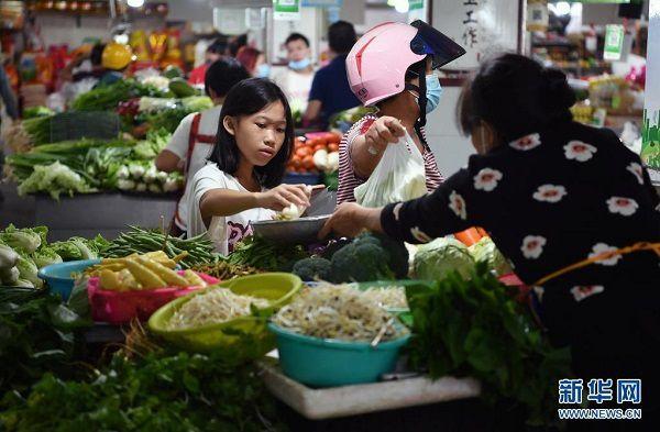 商務(wù)部部署今冬明春蔬菜等生活必需品市場保供穩(wěn)價工作