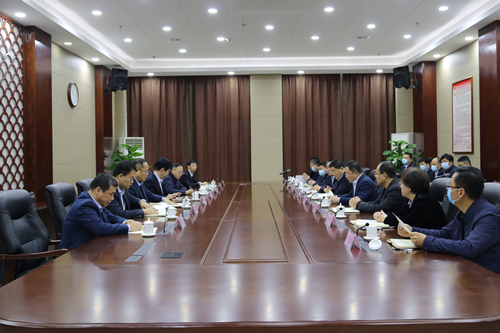 東昌府區(qū)農(nóng)業(yè)信貸擔(dān)保工作座談會召開