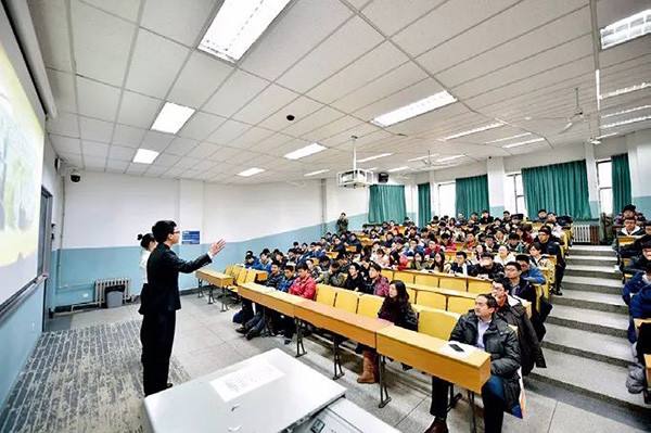 北大團委以新媒體驅(qū)動團學組織全局改革：“4S”工作法跑出思政教育新路徑