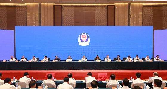 公安部、全總、團(tuán)中央聯(lián)合發(fā)布表彰決定