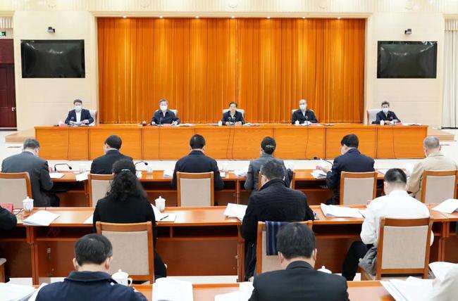 中央政法工作會議：堅(jiān)定不移推進(jìn)社會治理現(xiàn)代化