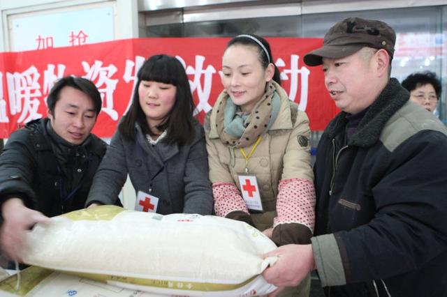 民政部：保障就地過(guò)年的困難群眾安心過(guò)年