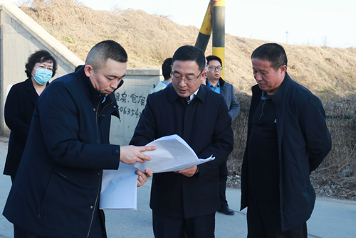 東昌府區(qū)委副書記、區(qū)長江紹華調研鐵西片區(qū)開發(fā)建設工作