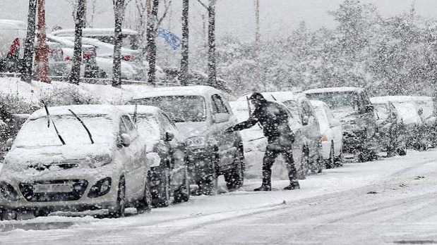 暴雪預(yù)警！北京河北等6省區(qū)市部分地區(qū)有大雪 局地暴雪