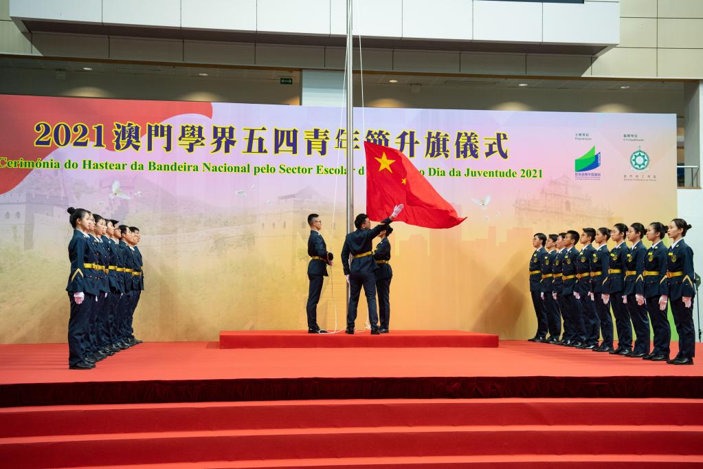 “極不平凡的履職”——港澳代表委員的兩會“心里話”