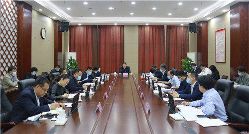 馬軍權(quán)主持召開東昌府區(qū)委常委會(huì)會(huì)議