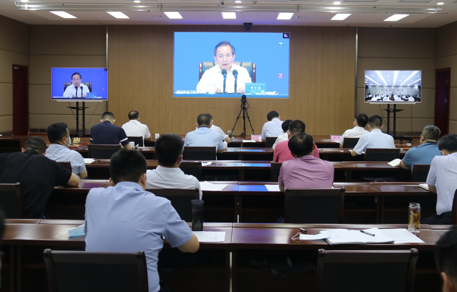 把握大勢(shì)立足當(dāng)下加快推動(dòng)旅游業(yè)復(fù)蘇 2022山東省旅游發(fā)展大會(huì)召開(kāi) 東昌府區(qū)設(shè)分會(huì)場(chǎng)組織收聽(tīng)收看