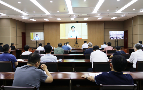 為開創(chuàng)聊城高質(zhì)量發(fā)展新局面匯聚磅礴青春力量  東昌府區(qū)組織收聽收看全市建設(shè)青年發(fā)展友好型城市專題推進(jìn)會議
