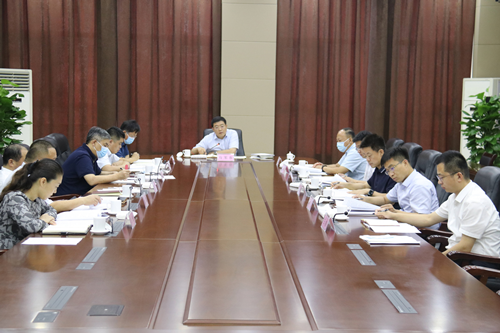 東昌府區(qū)委理論學習中心組舉行第六次集體學習研討