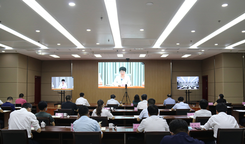 十四屆市委財(cái)經(jīng)委員會(huì)第二次會(huì)議暨全市高質(zhì)量發(fā)展重點(diǎn)項(xiàng)目現(xiàn)場(chǎng)觀(guān)摩總結(jié)會(huì)議召開(kāi) 東昌府區(qū)設(shè)分會(huì)場(chǎng)組織收聽(tīng)收看