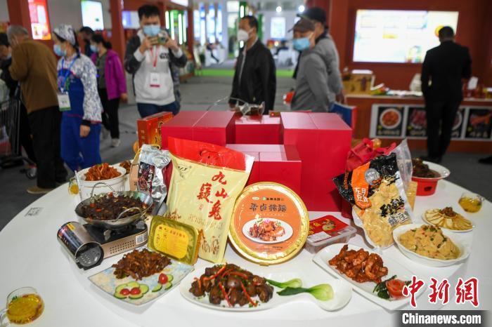 事關(guān)食品、藥品以及中小學(xué)教材等，11月將有一批新規(guī)施行