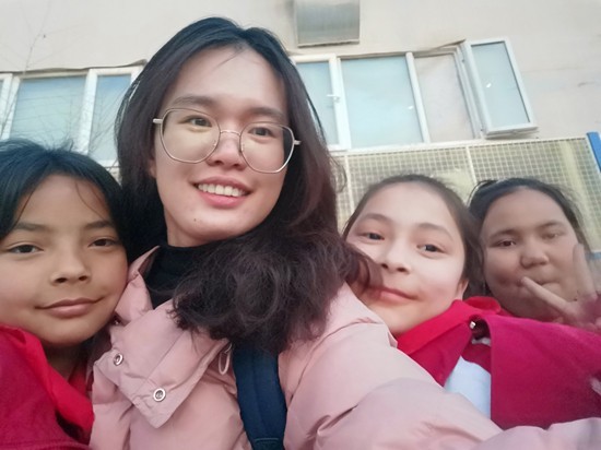 95后女孩續(xù)寫家族的援疆情懷