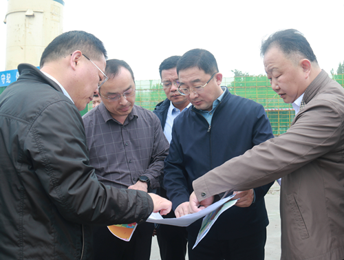 守牢安全底線 加快建設步伐  江紹華現(xiàn)場督導重點項目工作進展情況