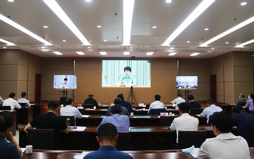 全市民營經濟高質量發(fā)展工作會議召開  舉全市之力支持民營企業(yè)做大做強 促進民營企業(yè)家健康成長  共同開創(chuàng)聊城民營經濟高質量發(fā)展新局面  東昌府區(qū)在分會場收聽收看
