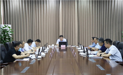 東昌府區(qū)委理論學(xué)習(xí)中心組進行集體學(xué)習(xí)