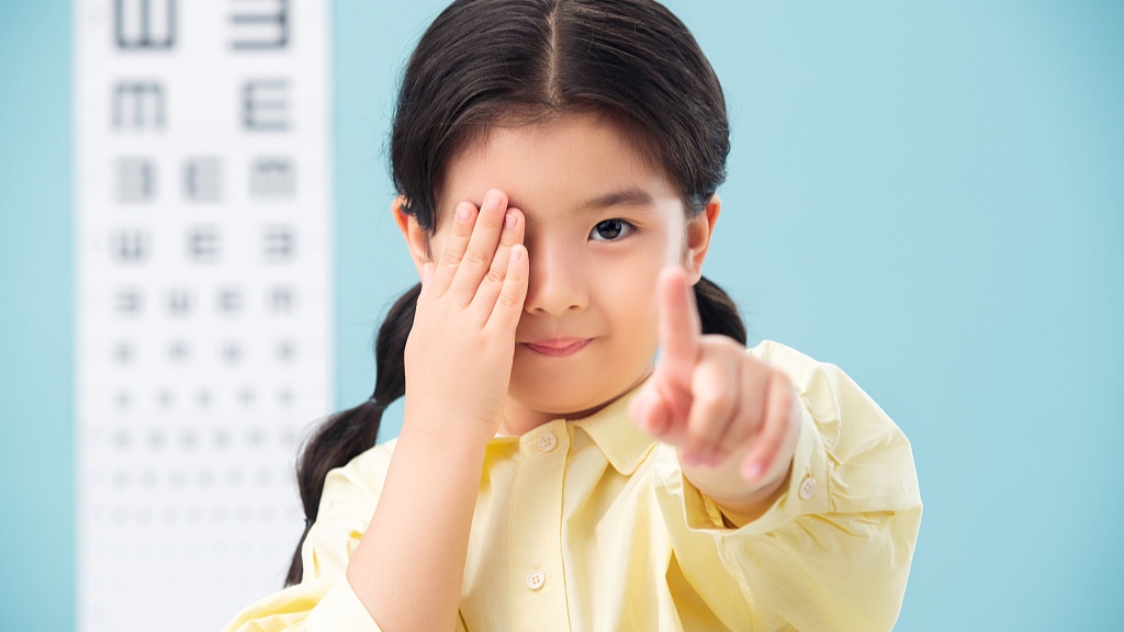 教育部組織2023年秋季學(xué)期中小學(xué)生視力監(jiān)測主要信息報送工作