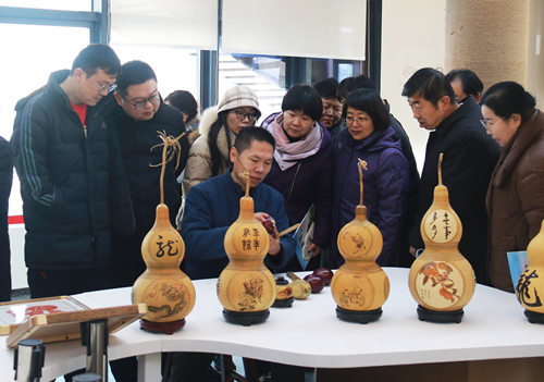 駐聊全國(guó)和省人大代表來東昌府區(qū)開展會(huì)前集中視察