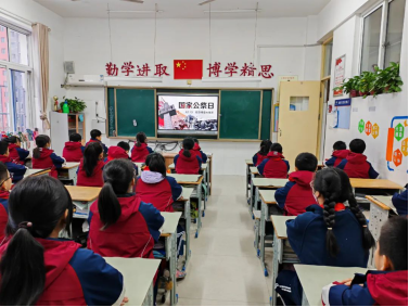 鄉(xiāng)村文化振興.送教育/聊城市東昌府區(qū)：“勿忘國恥，圓夢中華”紅色基因傳承教育