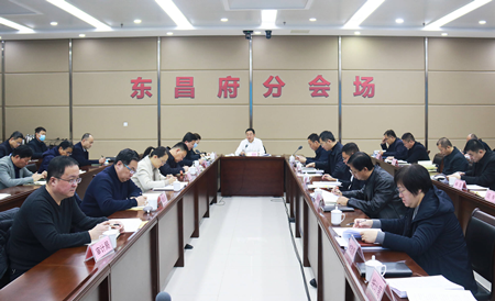 東昌府區(qū)人民政府第38次常務(wù)會(huì)議召開
