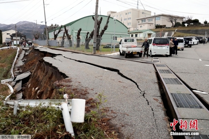 日本7.6級強震已致6人死 核電站燃料池水溢出！