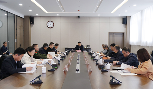 東昌府區(qū)委理論學(xué)習(xí)中心組開展2024年第四次集體學(xué)習(xí)研討