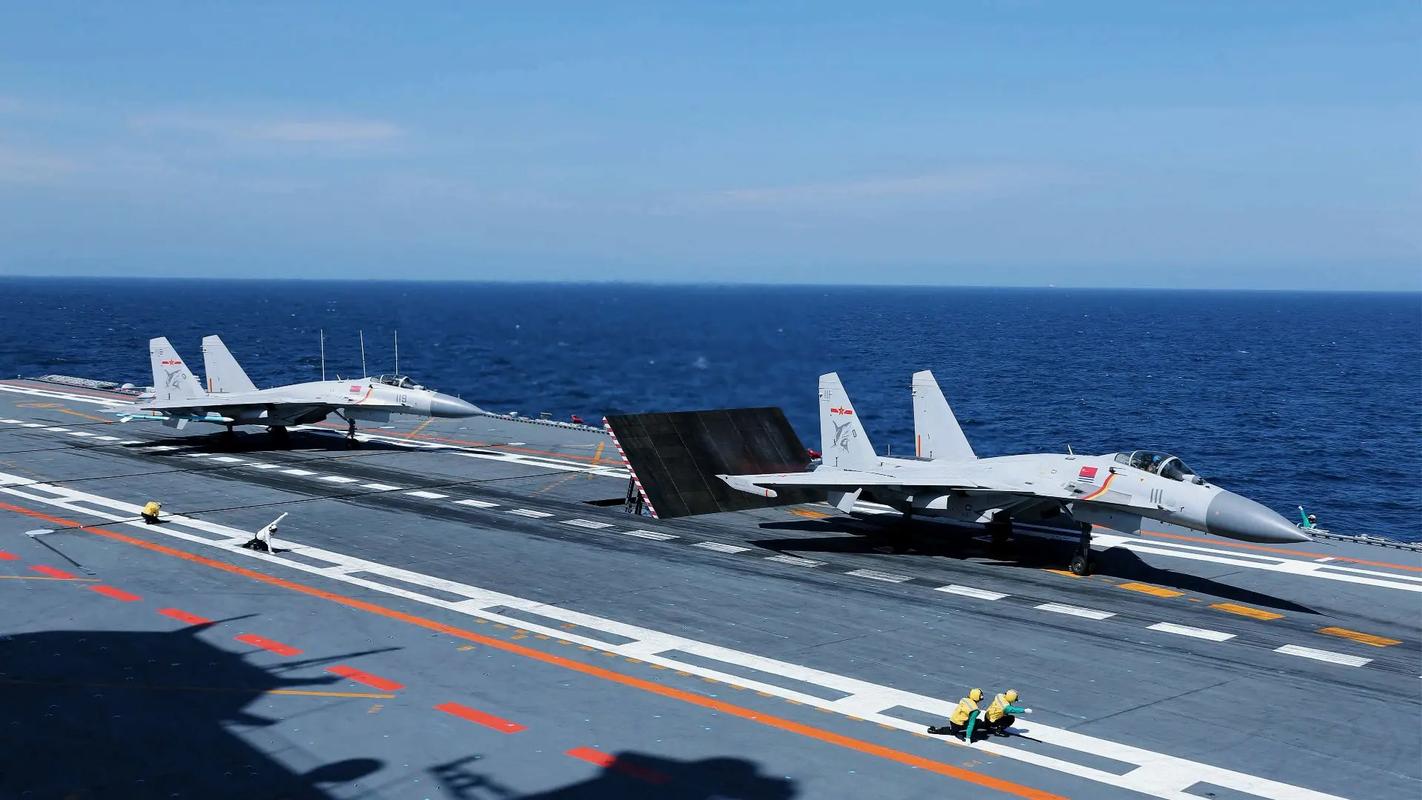中國“飛鯊”已長大——?dú)?15艦載機(jī)戰(zhàn)力生成記