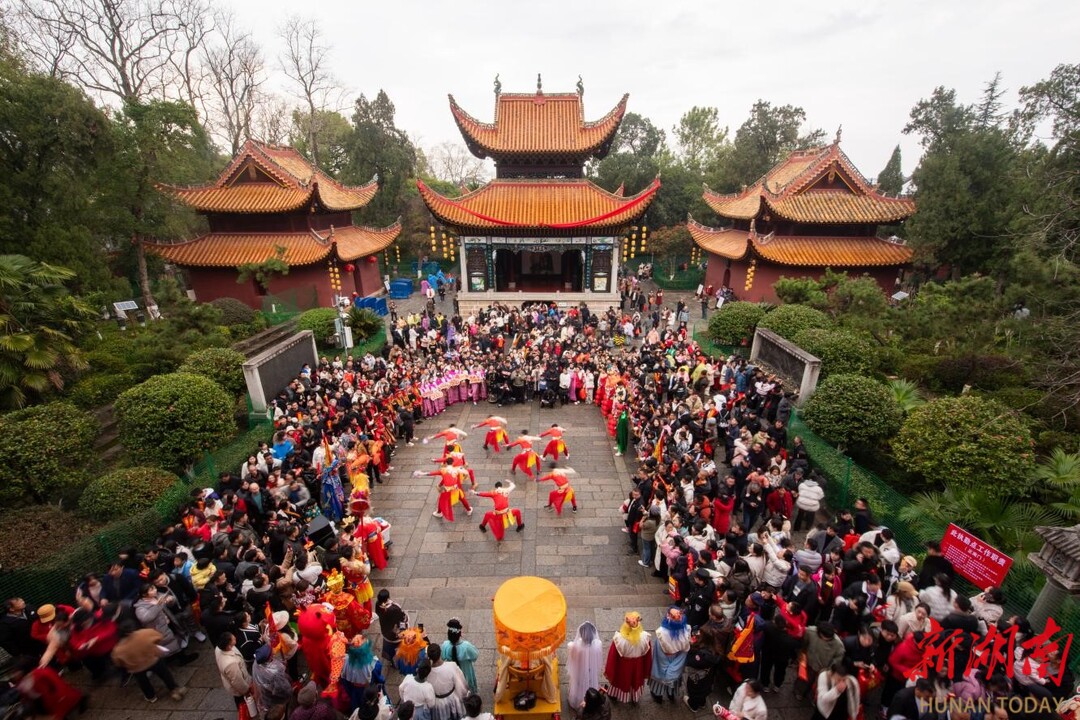 全國(guó)導(dǎo)游資格考試報(bào)考人數(shù)同比大幅增長(zhǎng) 旅游業(yè)將迎更多“新人”